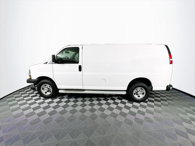 2022 chevrolet express 2500 rwd 2500 regular wheelbase wt