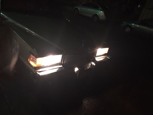 1990 cadillac brougham d'elegance not running 2nd owner. no reserve