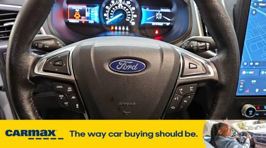 2023 Ford Edge