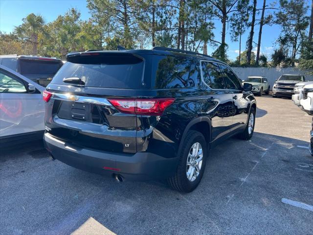 2021 chevrolet traverse lt cloth