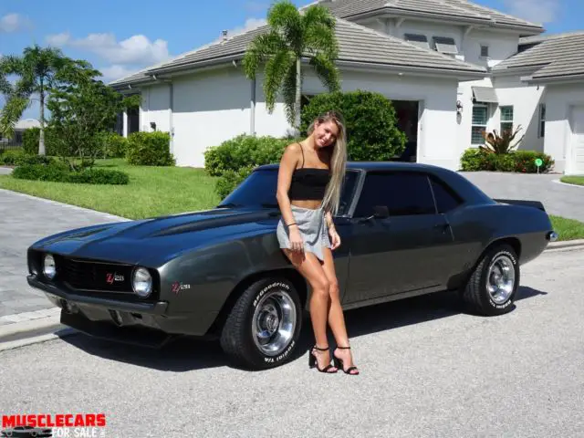 1968 chevrolet camaro z28 trimed with lots of extras
