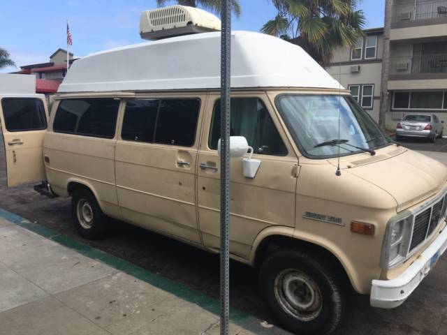 bubble top camper van