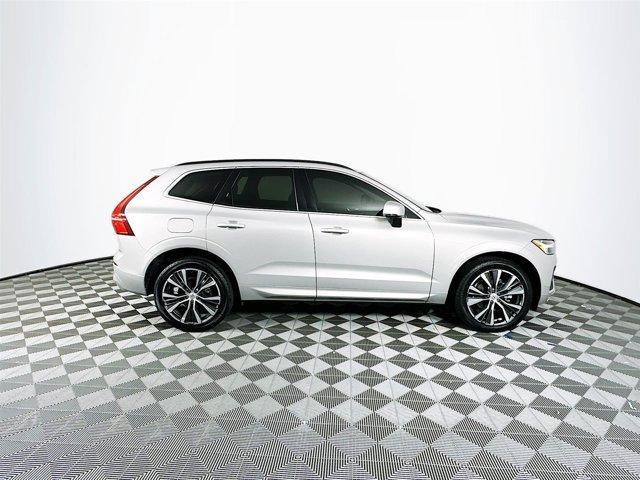 2022 volvo xc60 b5 momentum