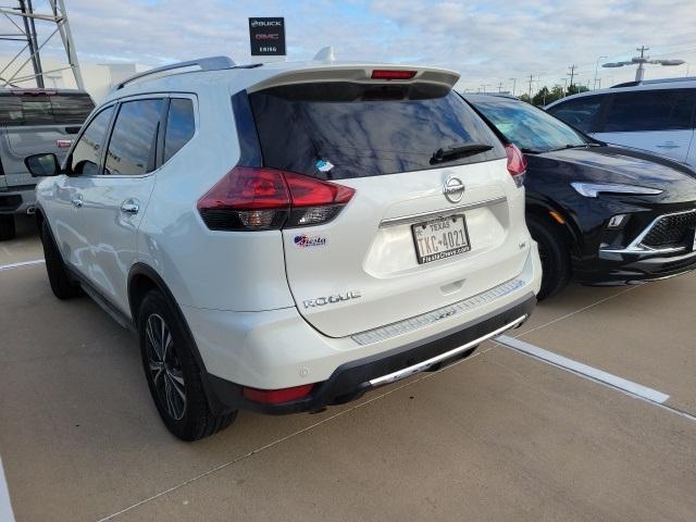 2020 nissan rogue sv