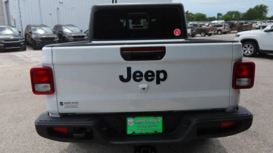 2024 Jeep Gladiator