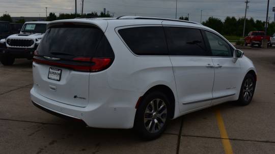 2024 Chrysler Pacifica