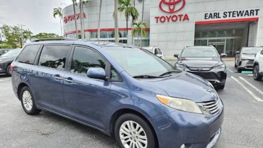 2016 toyota sienna