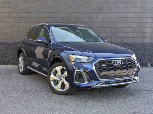 2022 audi q5 45 s line premium plus