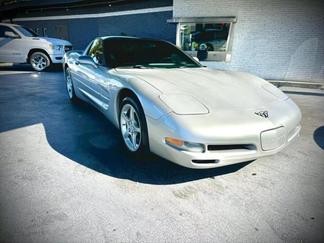 2004 chevrolet corvette base