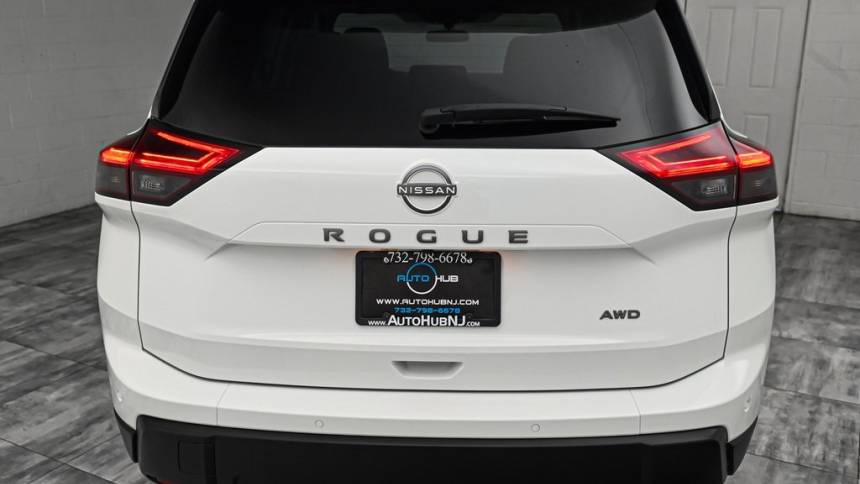 2024 nissan rogue s