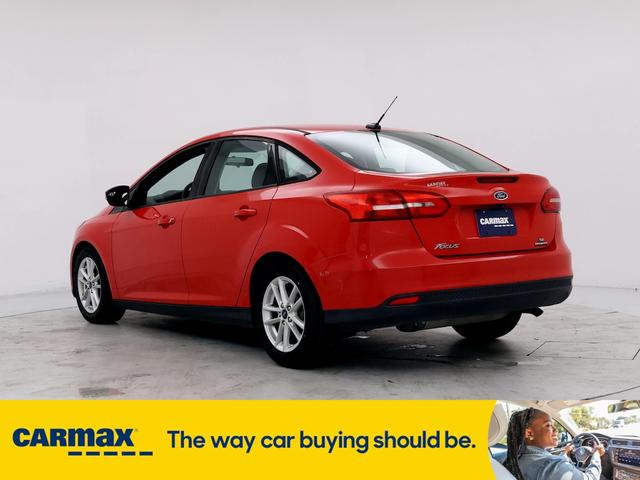 2015 ford focus se