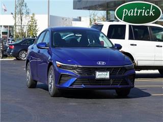 2025 Hyundai Elantra blue