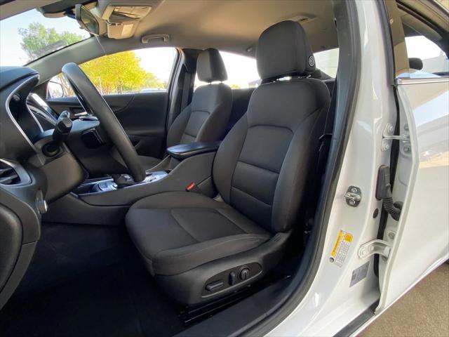 2022 chevrolet malibu fwd lt