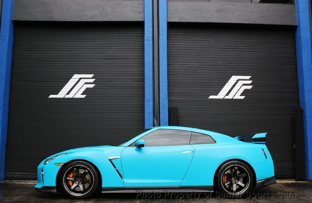 2017 nissan gt-r premium awd