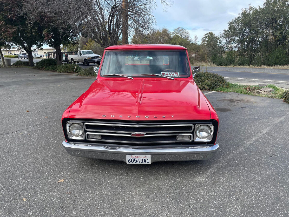 1967 chevrolet c10 pickup. 305 cid v-8, turbo 350 auto trans, ps, pb, ac, disks