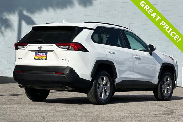 2022 toyota rav4 xle
