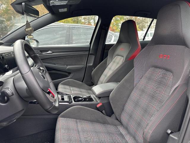 2023 volkswagen golf gti 2.0t s