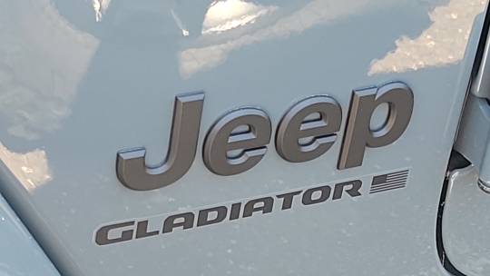 2024 Jeep Gladiator