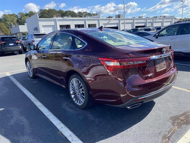 2018 toyota avalon limited