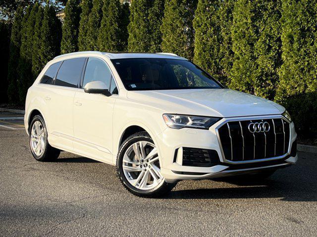 2021 audi q7 45 premium plus