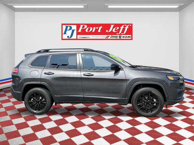 2023 jeep cherokee altitude