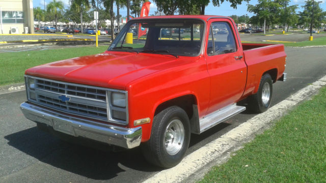 1985 chevrolet c10 custom deluxe standard cab pickup 2-door 4.3l