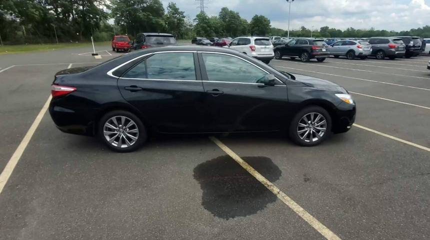 2016 toyota camry xle