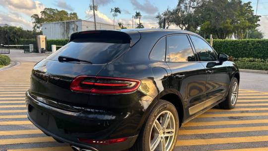 2015 Porsche Macan