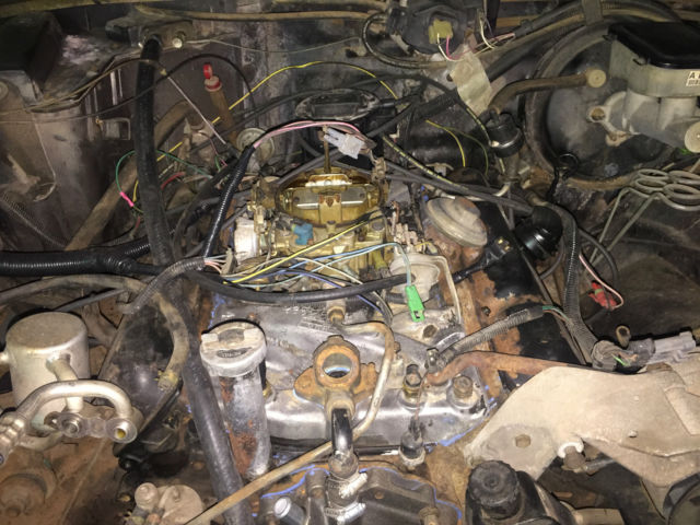 1985 oldsmobile custom cruiser station wagon (needs engine work) no rust