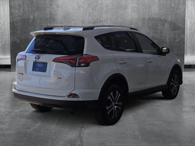 2016 toyota rav4 le