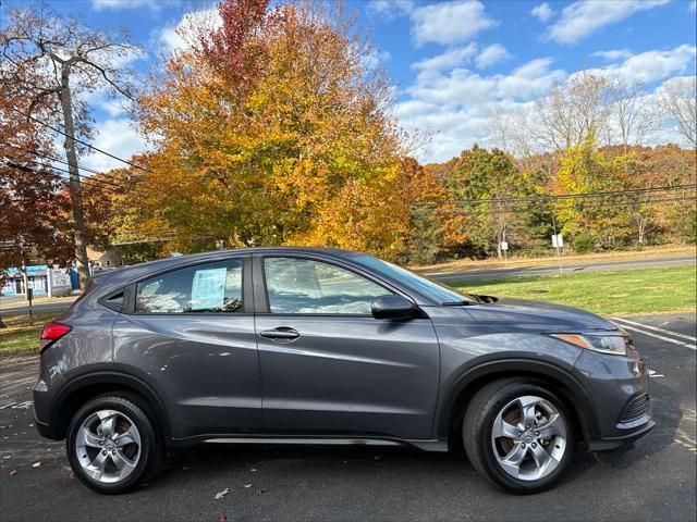 2021 honda hr-v lx