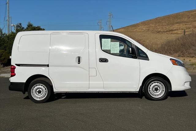2020 nissan nv200 s