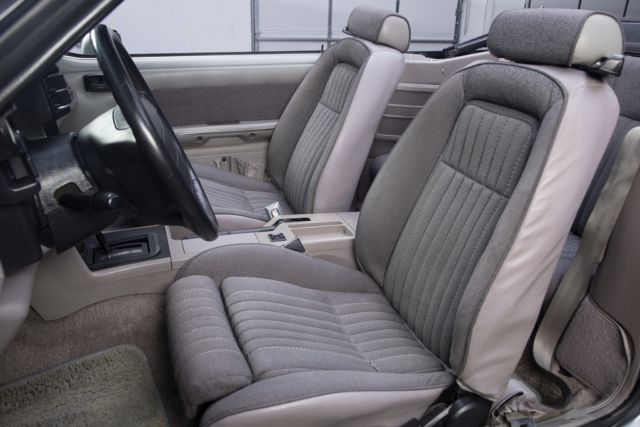 1990 ford mustang lx 5.0l convertible 3481 miles gray 5.0l v8 ohv 16v automatic