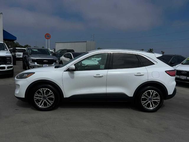 2022 ford escape sel