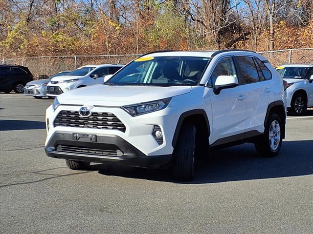2021 toyota rav4 xle