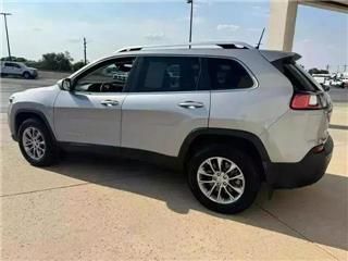 2020 Jeep Cherokee latitude plus
