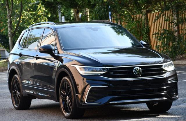 2022 volkswagen tiguan 2.0t se r-line black