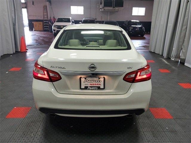 used 2016 nissan altima 2.5 sv sedan milwaukee, wi 53217 for sale in milwaukee, wisconsin