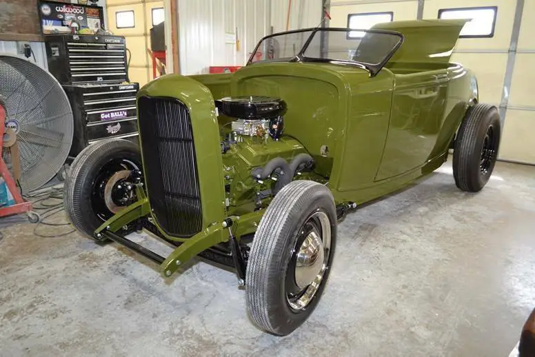 newly built 1932 ford old-school style highboy roadster