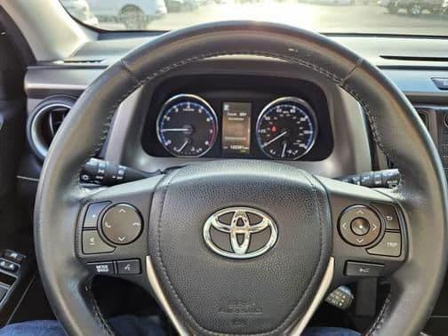2017 toyota rav4 in saint paul, minnesota