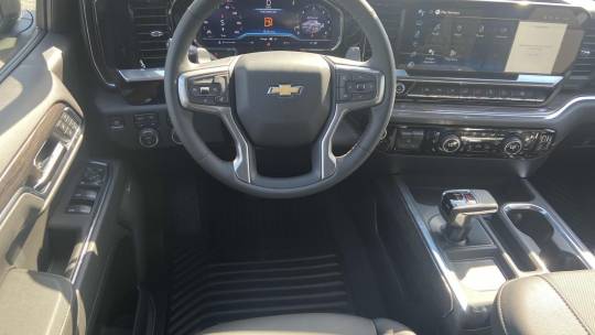 new 2025 chevrolet silverado 1500 ltz crew cab short bed 4wd