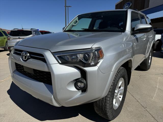2022 toyota 4runner sr5