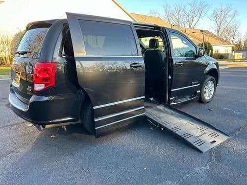 2018 dodge grand caravan in centennial, colorado