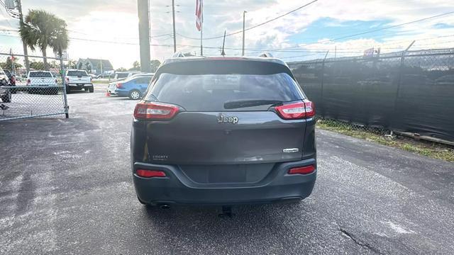 2018 jeep cherokee latitude plus