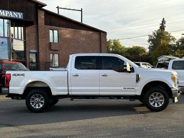 2017 ford f-250 lariat
