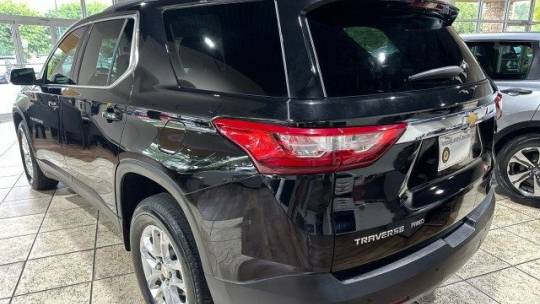 2020 chevrolet traverse lt cloth