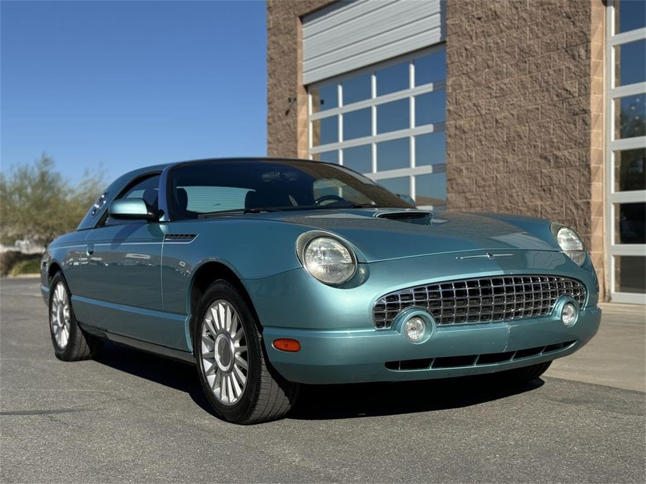 2002 ford thunderbird