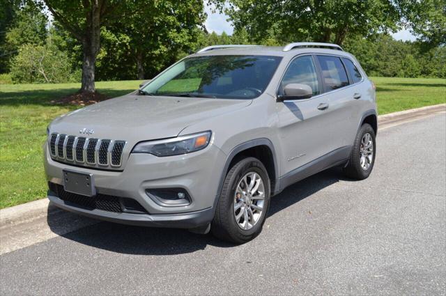 2019 jeep cherokee latitude plus