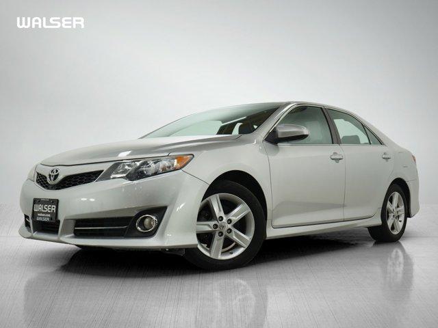 2012 toyota camry se