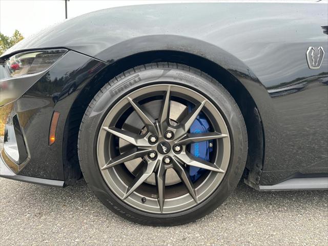2024 ford mustang dark horse fastback